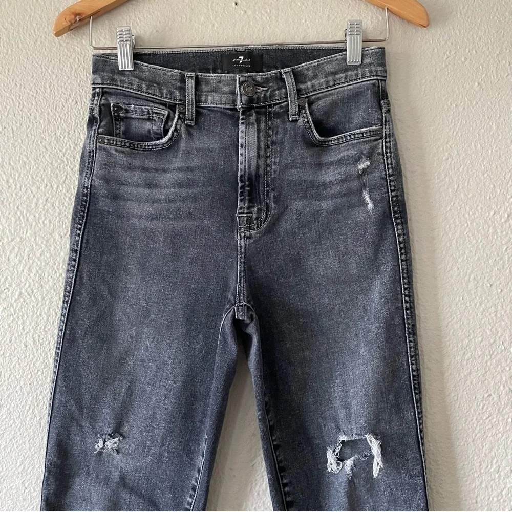 7 For All Mankind High Waist Cropped Straight Jeans Womens 26 Faded Black Ripped - Picture 4 of 15